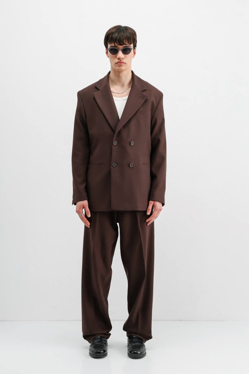 SUIT "BROWN'